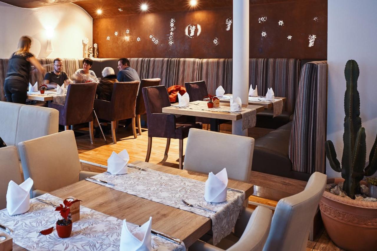 Aparthotel Oetztal Residenz Zewnętrze zdjęcie
